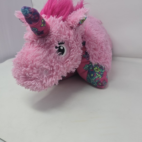 Pillow Pets Other - Pillow Pets Colorful Pink Unicorn - 18" Stuffed Animal Plush Toy